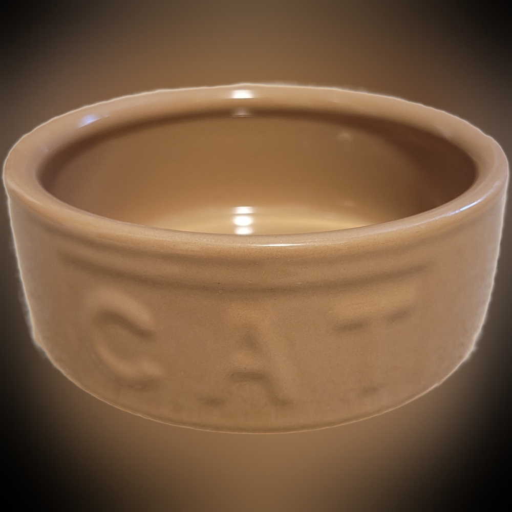 Cerutil Stoneware Tan Ceramic Cat Bowl